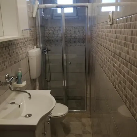 Laus Apartment Zavalatica